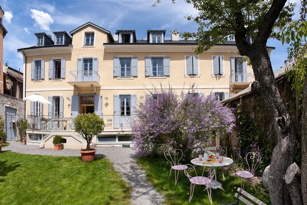 Ferienwohnung Le Pigeonnier Embrun Exterior foto